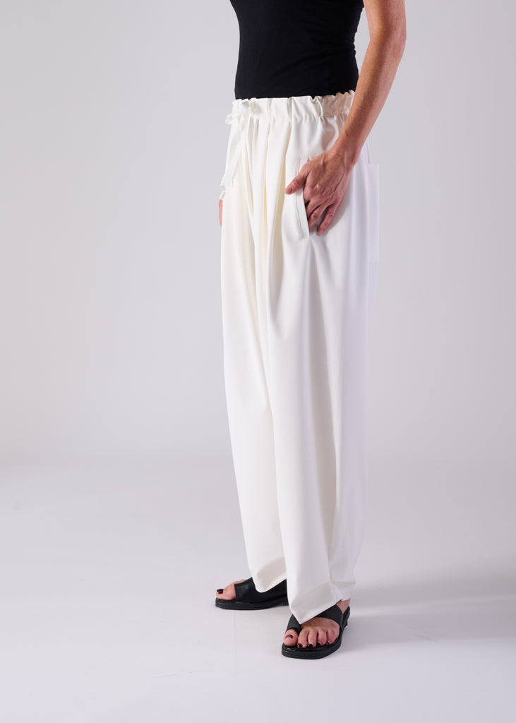 NIRVANA TUCKED HEM TROUSERS