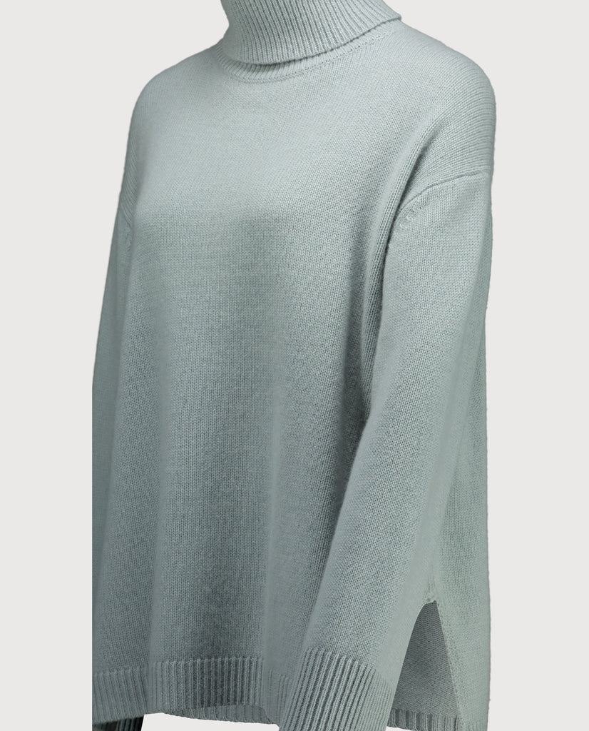 turtleneck-sweater 1/1